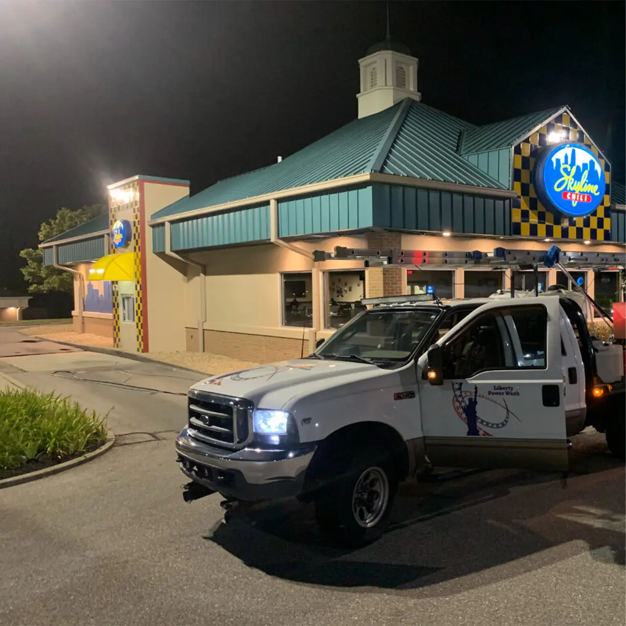 Commercial Pressure Washing Authority-Pressure-Washing-04