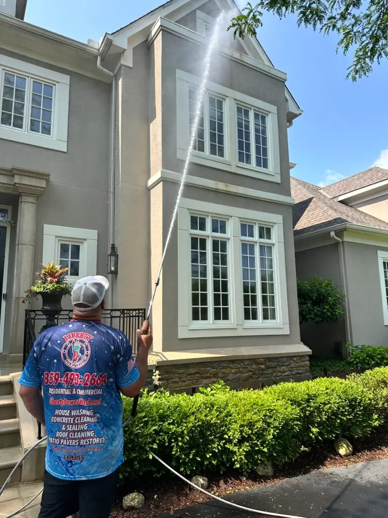 Fall Power Washing in Northern Kentucky: The Homeowner’s Seasonal Guide Fall Power Washing in Northern Kentucky: The Homeowner’s Seasonal Guide