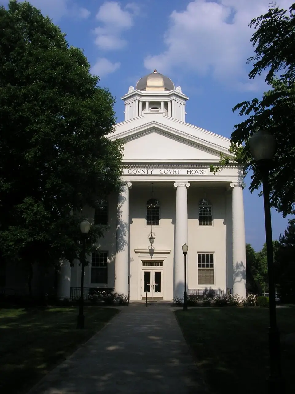 Deck Cleaning in Independence, KY Kenton County Courthouse, serving Independence KY
